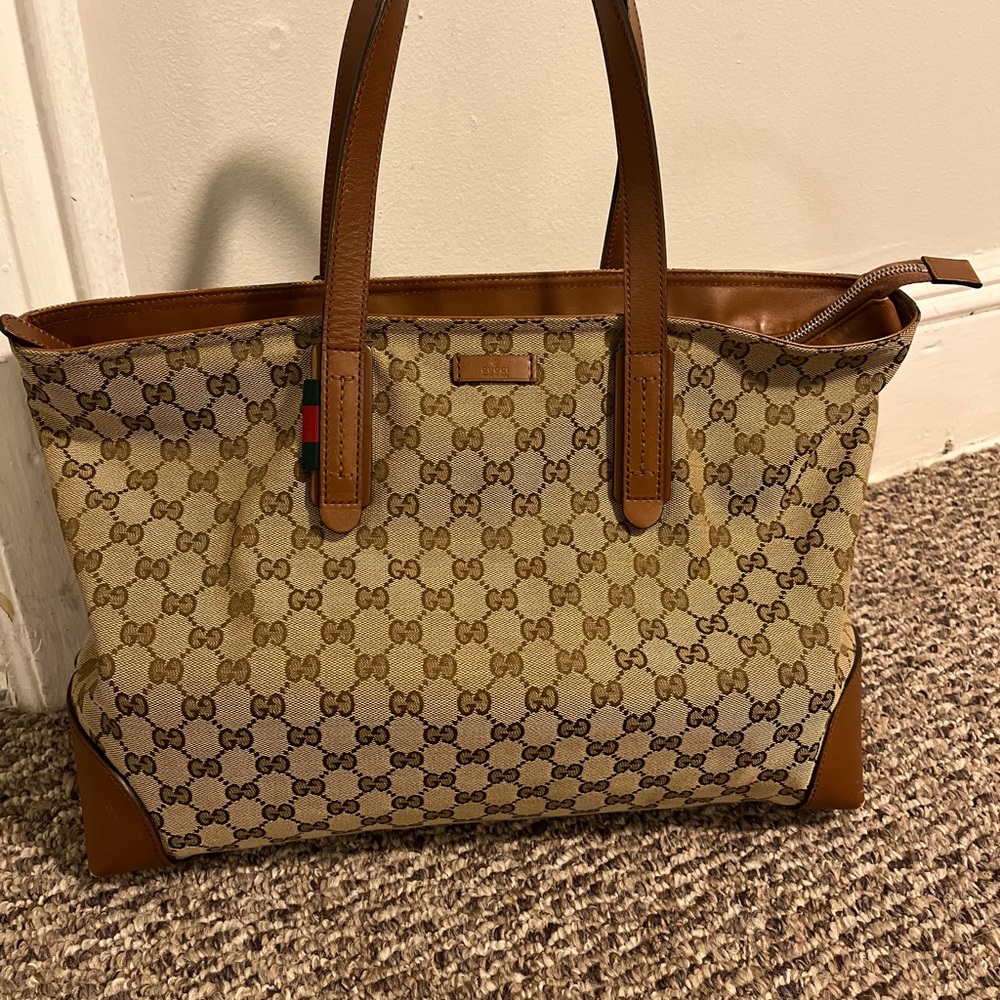 Gucci tote bag